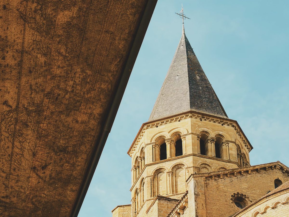 A view of the basilica of the Sacred Heart of Paray-le-Monial. Image Anthony Nelzin-Santos.