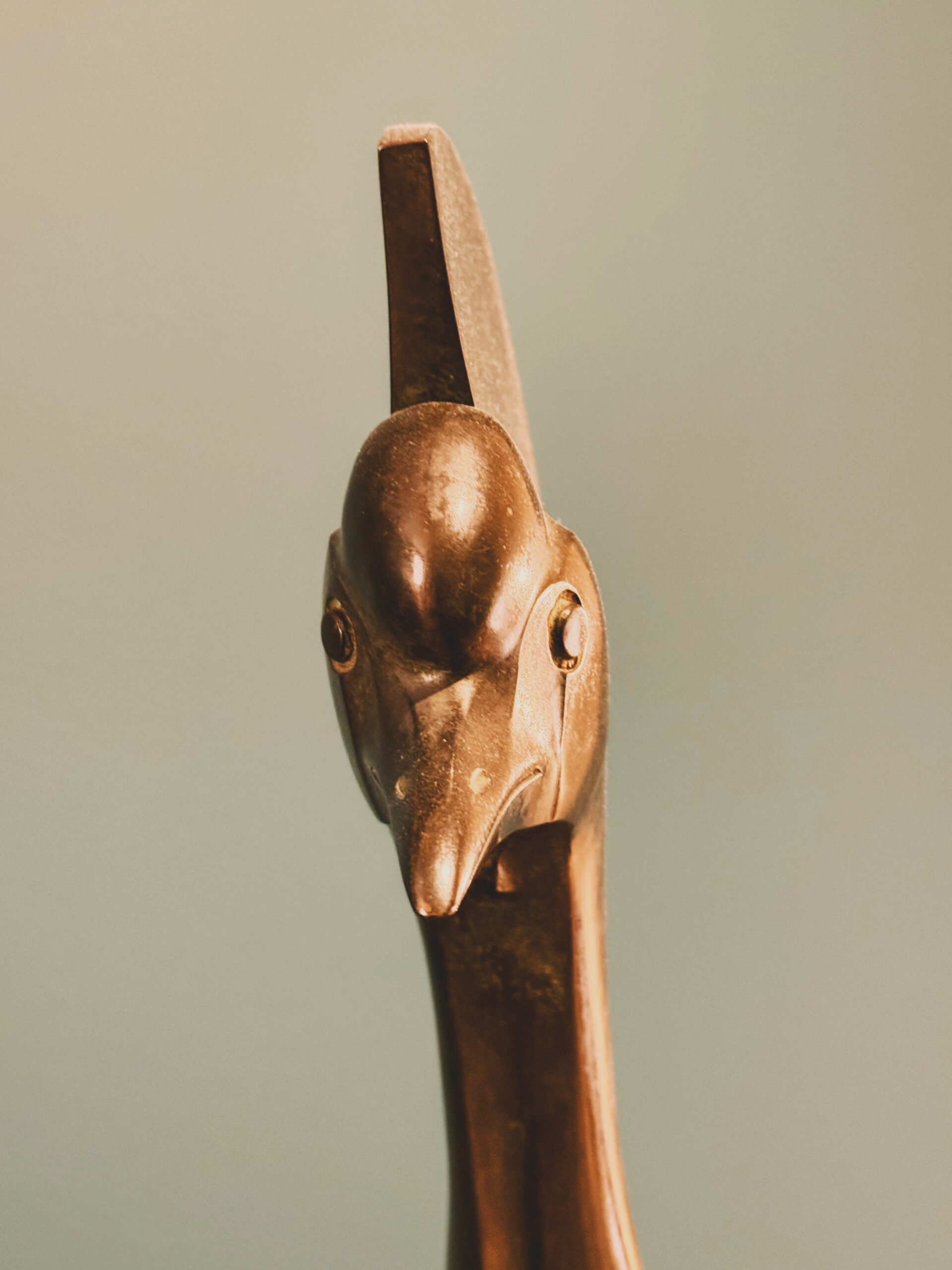 A bronze sculpture of a bird by François Pompon